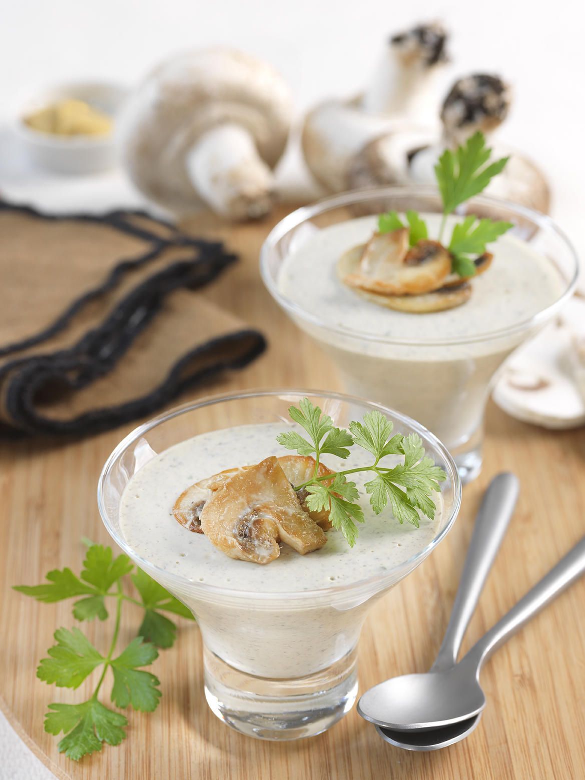 Panna cotta aux champignons et moutarde